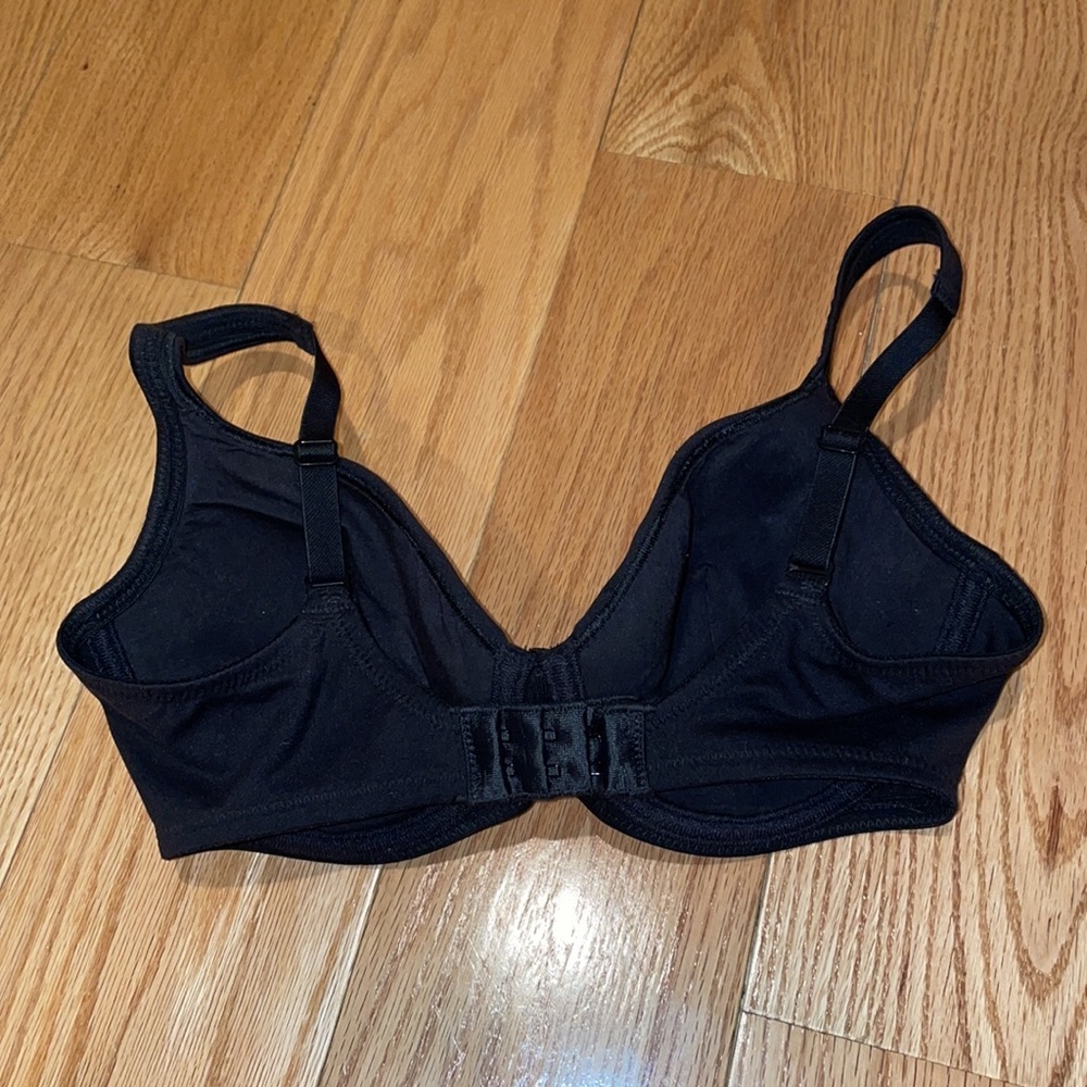 💖Bundle It!💖 Simple Black Bra with Rose Bow - Picture 4 of 8
